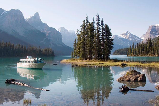 Jasper Spirit Island Maligne Lake Boat Cruise